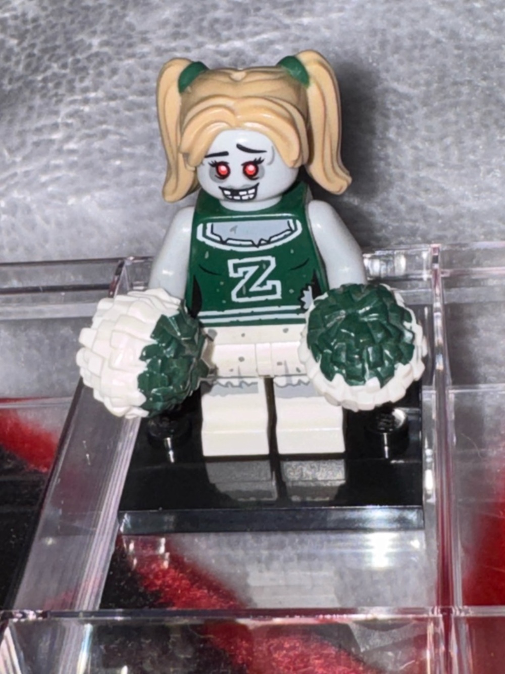 Lego Zombie Cheerleader 71010 Series 14 Monster Minifigures Halloween
